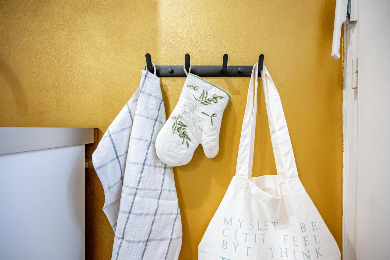 Ferienwohnung Loong Refresh Old Town Prag Exterior foto